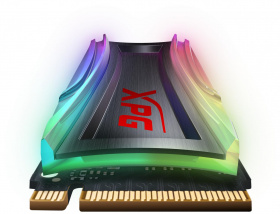 Твердотельный накопитель ADATA. ADATA SPECTRIX S40G RGB SSD 256GB, 3D TLC, M.2 (2280), PCIe Gen 3.0 x4, NVMe, R3500/W1200, TBW 160