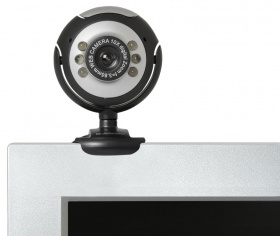 Defender Веб-камера C-110 0.3 МП, подсветка, кнопка фото