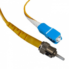 Патчкорд переходной SC-ST/UPC, SM, Simplex, 1 метр  SNR-PC-ST/UPC-SC/UPC-1m